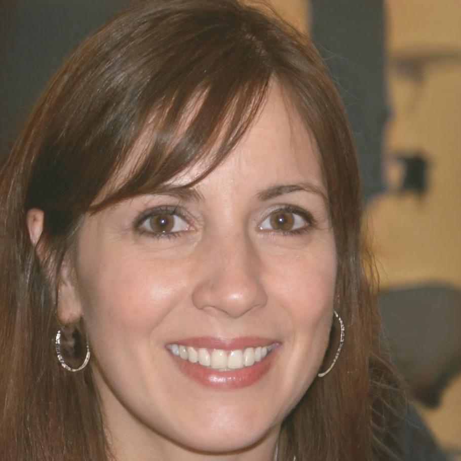 Portraitfoto von UX-Designerin und Workshop-Mentorin Karoline Zschiedrich